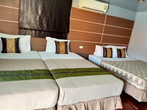 Hostal Phi Phi Coralbay