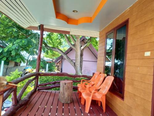 Hostal Phi Phi Coralbay