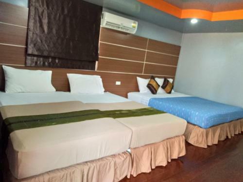 Hostal Phi Phi Coralbay