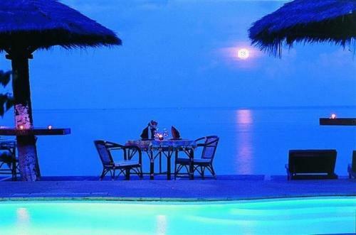 Hotel Samui Beach Resort