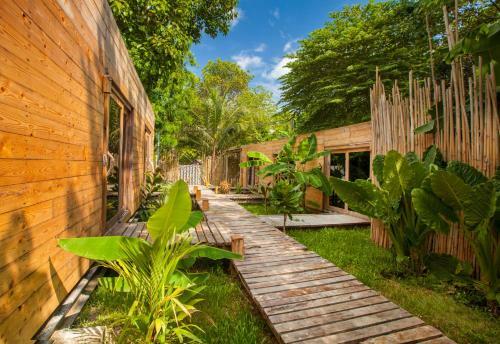 Hotel The Box - Lipe Resort