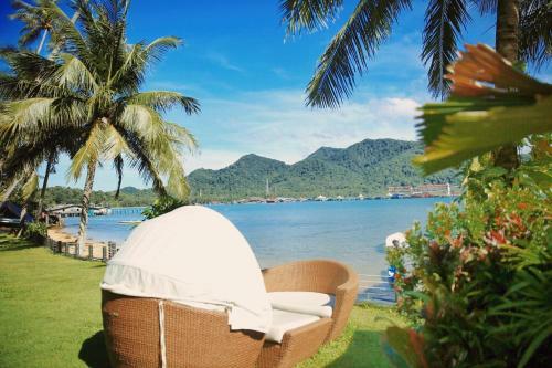 Hotel Resolution Resort