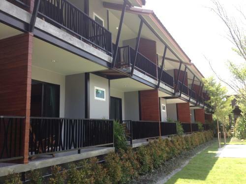 Hotel The Breeze