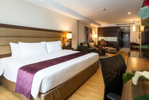 Hotel Legacy Suites Sukhumvit By Compass Hospitality