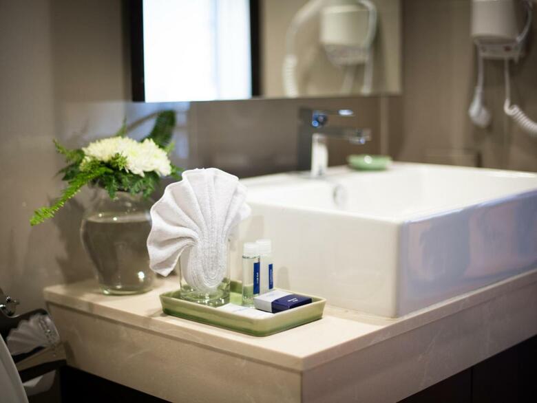 Hotel Aspen Suites Sukhumvit 2 By Compass Hospitality