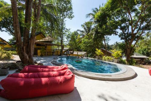 Albergue Asia Backpackers Koh Chang