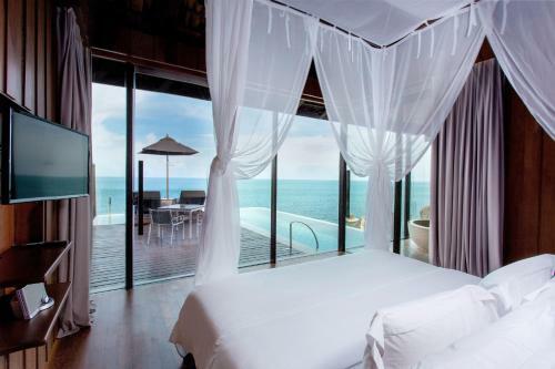 Hotel Silavadee Pool Spa Resort
