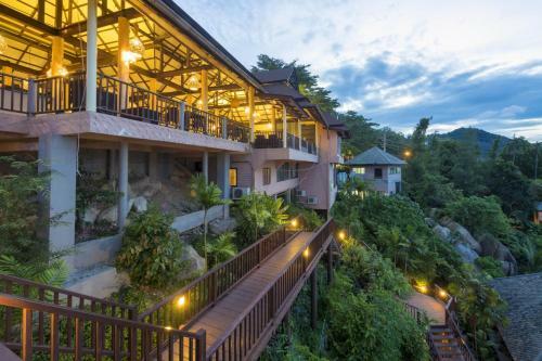 Hotel Samui Cliff View Resort & Spa