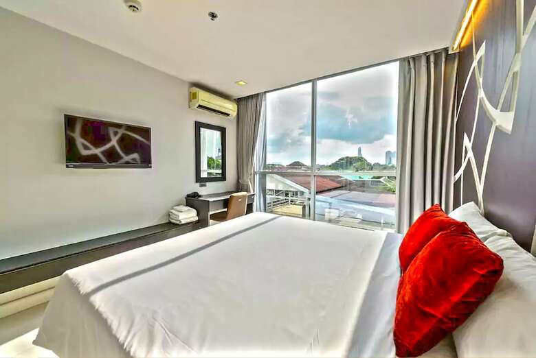 Hotel H-residence