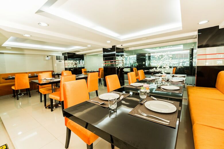 Le Touch� Hotel