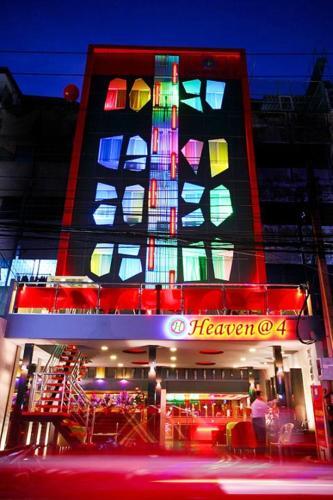 Hotel Heaven@4