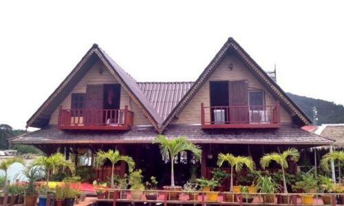 Hostal La Madrague