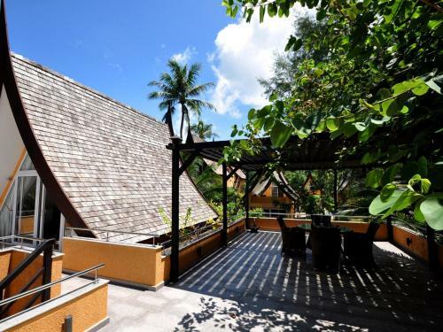 Dragon Sea View Villa