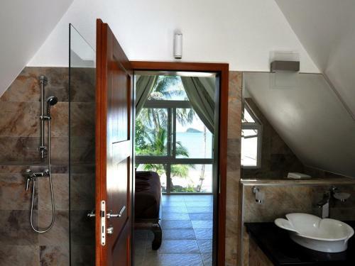Dragon Sea View Villa