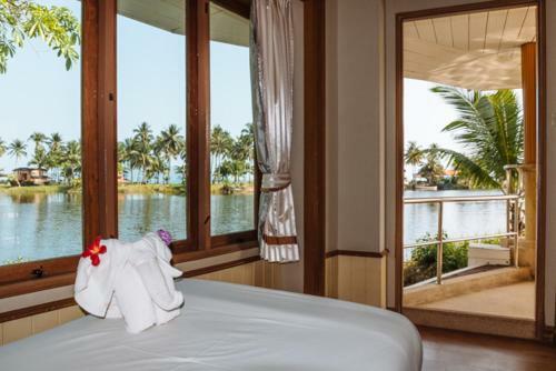 Hotel Koh Chang Boat Chalet
