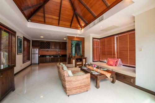 Hotel Chalong Pool Villa