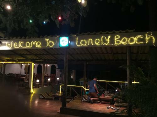Hotel Lonely Beach Resort