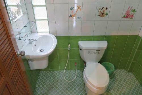 Hostal Macura Resort