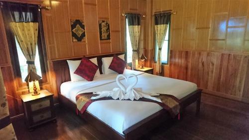 Hostal Macura Resort