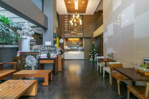Aparthotel Silom Forest