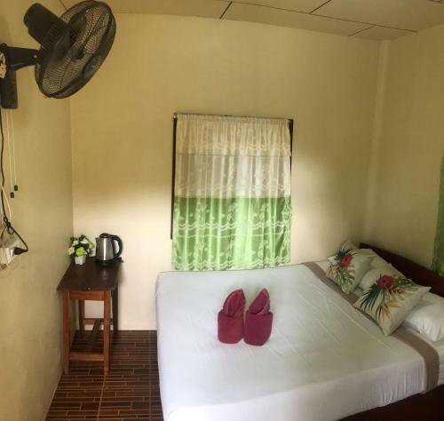 Tanouy Garden Cottage