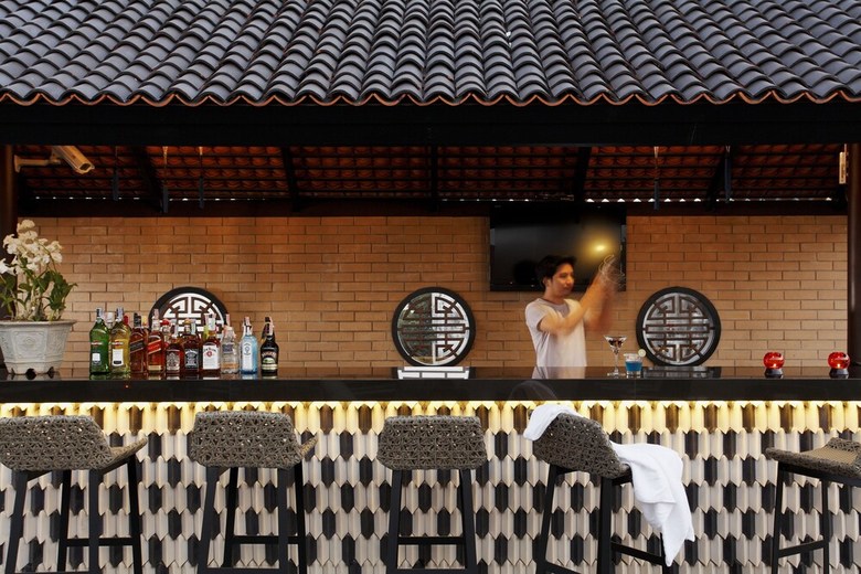 Hotel Baan Chart