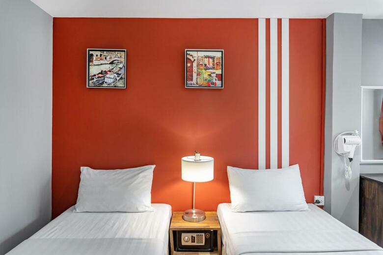 Hostal The Richy Place Guest House