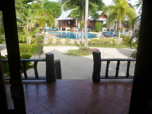 Dewshore Resort