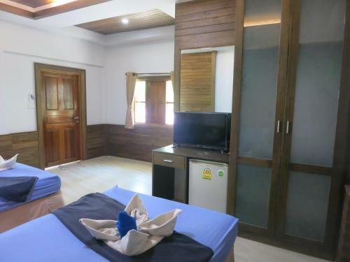 Dewshore Resort