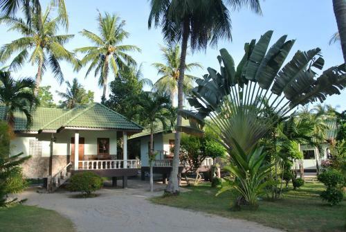 Dewshore Resort