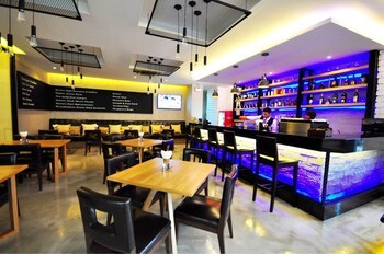 Parinda Hotel