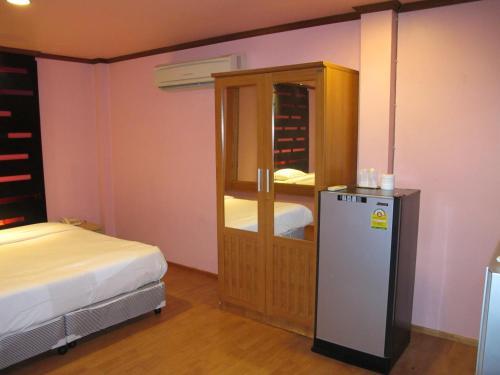 Suriwongse Hotel