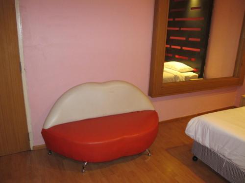 Suriwongse Hotel