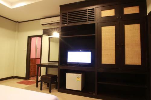 Nice Shot Resort
