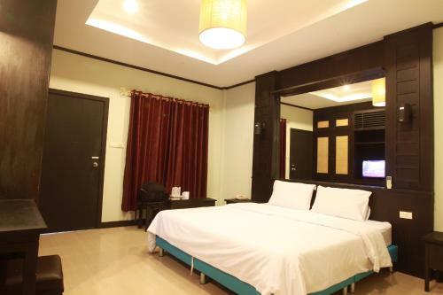 Nice Shot Resort