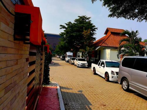 Nice Shot Resort