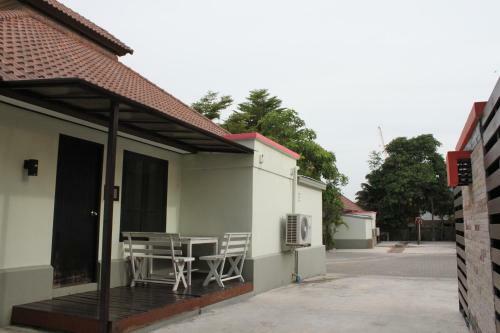 Nice Shot Resort