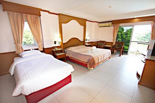 Hotel Lek Villa
