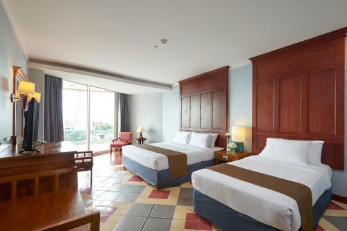 Long Beach Garden Hotel & Spa