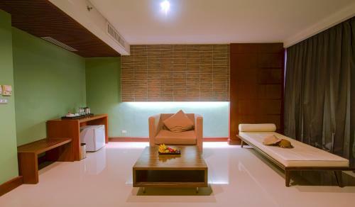 Long Beach Garden Hotel & Spa