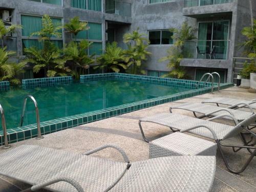 Park Royal 3 Apartment
