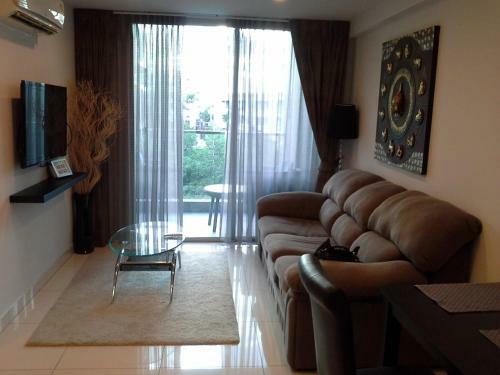 Park Royal 3 Apartment