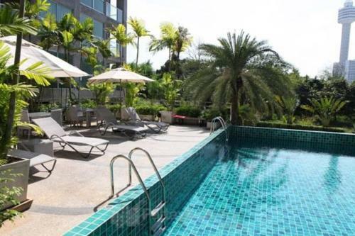 Park Royal 3 Apartment