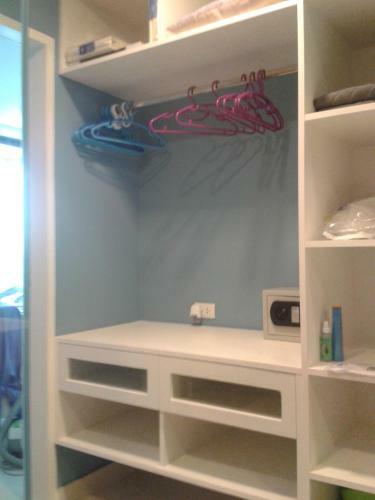Aqua Apartments