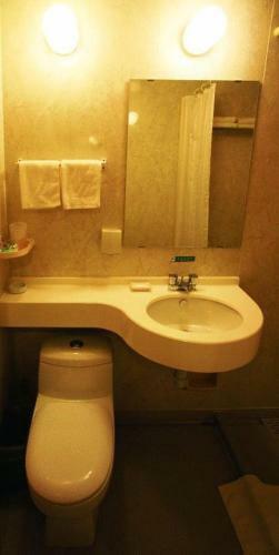 Hotel Jinjiang Inn - Wuhan Liuduqiao
