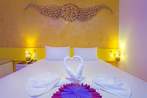 Hotel Holidays Home