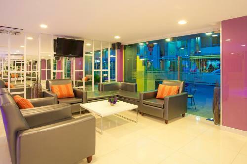 Hotel Holidays Home