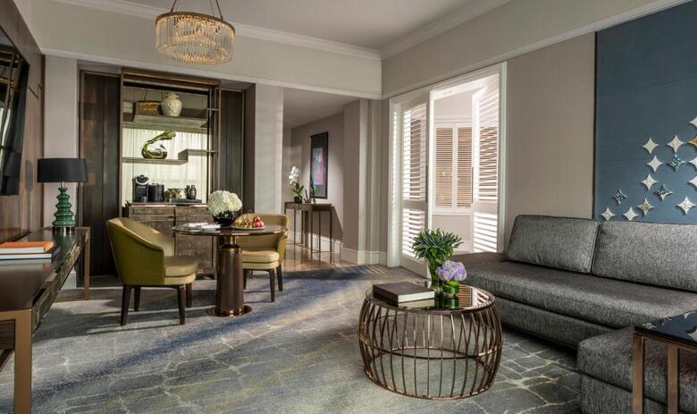 Hotel Four Seasons (de Lujo)