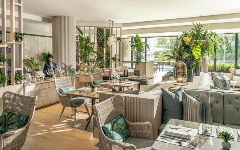Hotel Four Seasons (de Lujo)