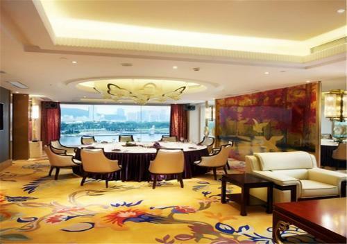 Xiamen Airlines Lakeside Hotel